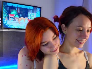 Strange girl Helen and Alice <> Molly (Harleynyla) smoothly wrecked by fabulous cock on online xxx cam